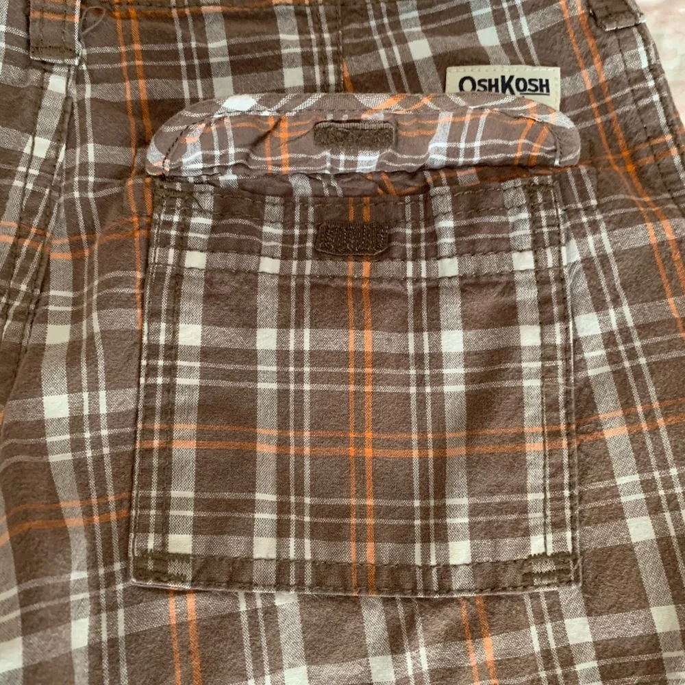 OshKosh B'Gosh Shorts Boys 7X Brown Plaid Cargo Flat Front Pockets Adjustable